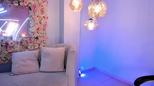 ChloePreston  online show from March 8, 2026, 11:25 am