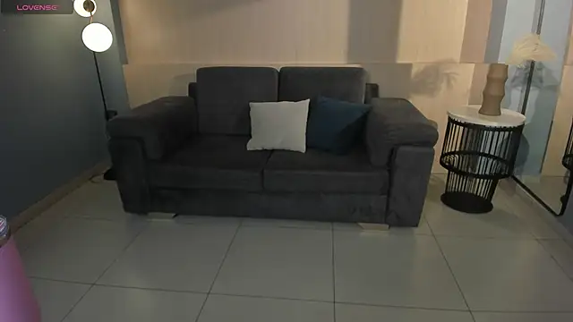 Snapshot of ChloePreston_ chatting on June 3, 2026, 11:46 am ChloePreston online show from June 3, 2026, 11:46 am