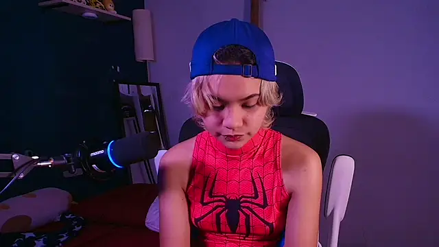 marlena3312 online show from February 10, 2026, 1:59 pm