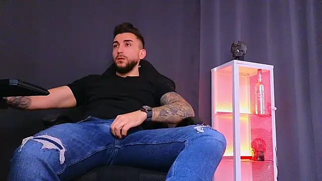 MightyAaron66 online show from February 18, 2025, 8:59 am