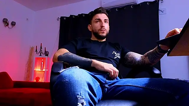 MightyAaron66 online show from September 10, 2025, 3:50 am