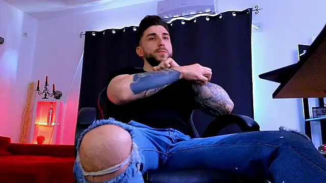 MightyAaron66 online show from April 20, 2026, 7:44 am