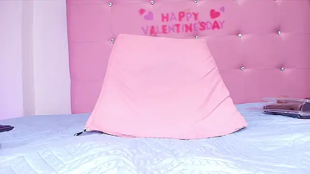 kata hazel online show from March 4, 2025, 7:11 pm