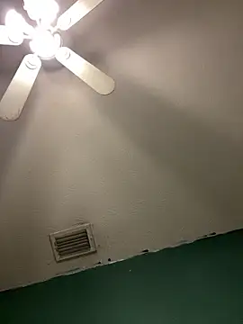 Dambaby25 online show from April 30, 2026, 8:31 am