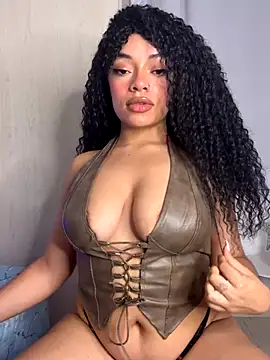 Alyssa Houston online show from September 21, 2025, 3:41 am