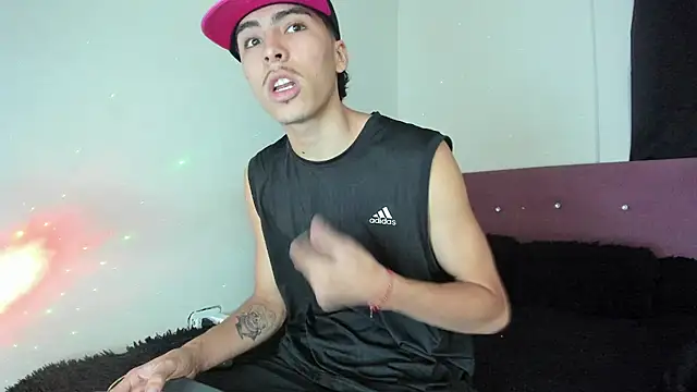 HeellBoy  online show from July 28, 2026, 9:25 pm