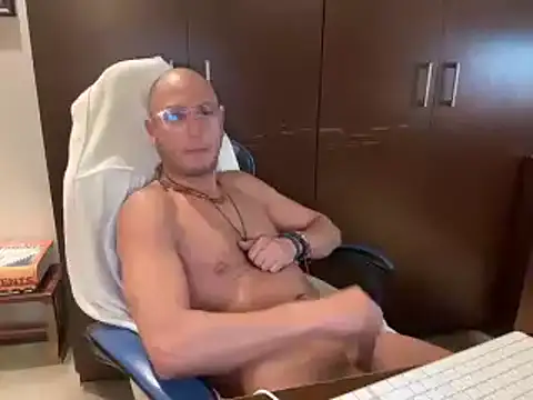 alanan881 online show from January 18, 2025, 1:52 am