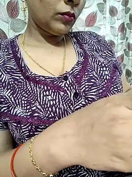 samitasharma online show from November 2, 2025, 5:37 pm