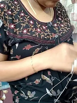 samitasharma online show from November 8, 2025, 4:07 pm