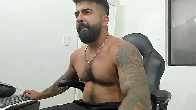 Snapshot of Lyon_vach chatting on February 27, 2025, 6:53 pm Lyon vach online show from February 27, 2025, 6:53 pm