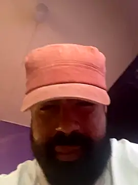 Snapshot of Lyon_vach chatting on October 18, 2025, 7:36 pm Lyon vach online show from October 18, 2025, 7:36 pm