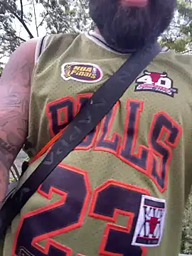 Snapshot of Lyon_vach chatting on November 6, 2025, 6:31 pm Lyon vach online show from November 6, 2025, 6:31 pm