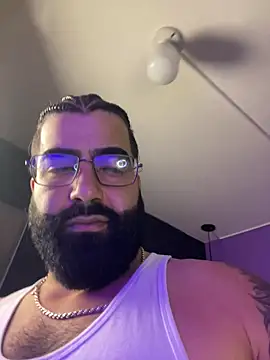 Snapshot of Lyon_vach chatting on November 17, 2025, 8:47 pm Lyon vach online show from November 17, 2025, 8:47 pm