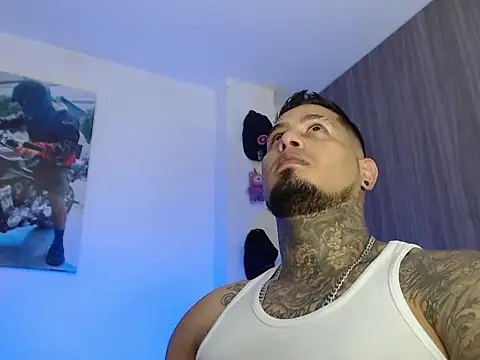 Snapshot of sr_fuerte chatting on March 19, 2026, 1:20 am sr fuerte online show from March 19, 2026, 1:20 am