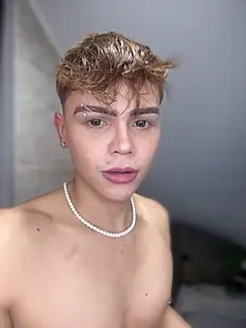 PRINCE STEV online show from February 23, 2025, 10:53 pm