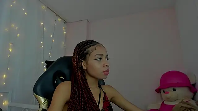 Abigail Wilson  online show from January 4, 2025, 11:27 pm