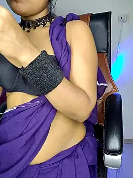 Black-Pearll online show from February 26, 2025, 2:57 pm