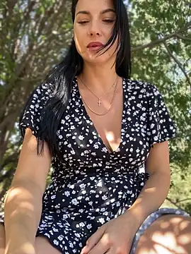 Roxana-Sexy online show from September 14, 2025, 4:22 am