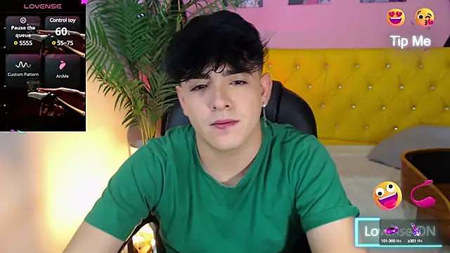 nolan twink1 online show from January 24, 2025, 5:53 pm