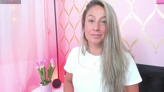 ladylians online show from January 8, 2025, 5:37 pm