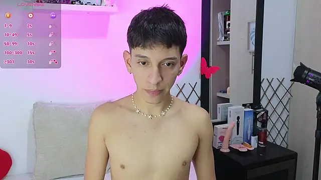 milky  boy  online show from February 26, 2025, 4:47 am