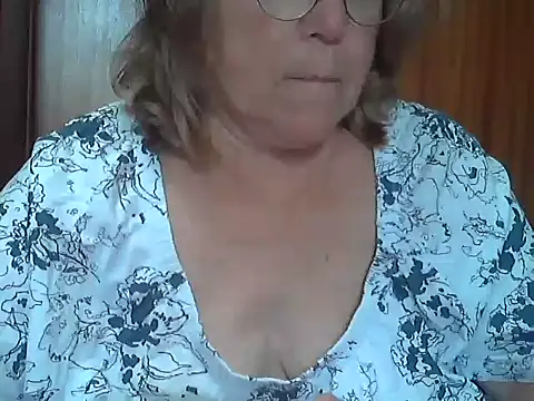 Snapshot of _sunshine__ chatting on June 17, 2026, 11:12 am sunshine online show from June 17, 2026, 11:12 am