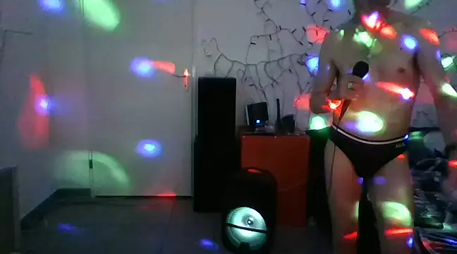 Snapshot of brunoguunot chatting on February 23, 2025, 1:24 am brunoguunot online show from February 23, 2025, 1:24 am