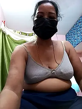 Tamil sreelekha online show from October 2, 2025, 5:25 am