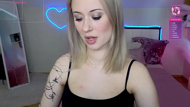 SashaBrooks online show from April 23, 2026, 2:08 pm