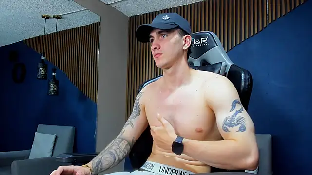 JacksonOlsenn online show from January 26, 2025, 3:36 pm