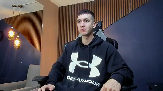 JacksonOlsenn online show from March 8, 2025, 12:30 pm