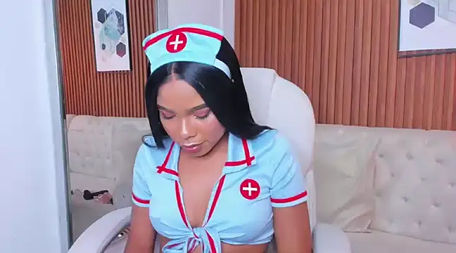 RoxannaHanson online show from March 1, 2025, 4:26 am