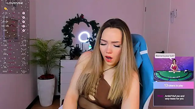 Evia r0se online show from December 29, 2024, 5:21 am