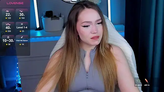 Evia r0se online show from September 27, 2025, 4:23 pm