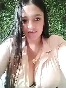 hanna-a online show from December 10, 2024, 1:44 pm