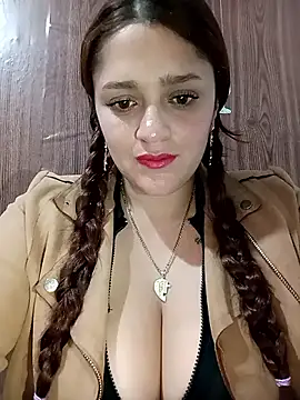 Snapshot of hanna-a chatting on May 5, 2026, 2:36 pm hanna-a online show from May 5, 2026, 2:36 pm