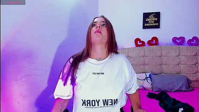 Snapshot of Catherine_summer1 chatting on January 8, 2026, 3:09 am Catherine summer1 online show from January 8, 2026, 3:09 am