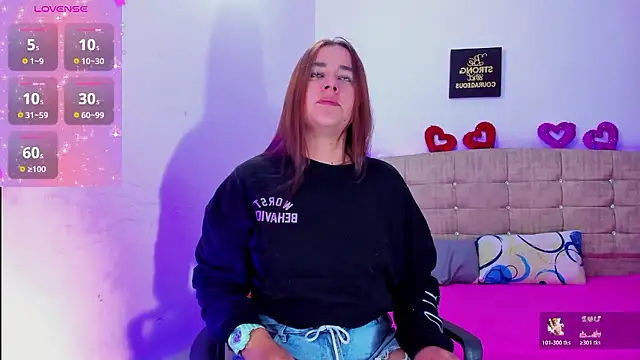 Snapshot of Catherine_summer1 chatting on January 10, 2026, 3:52 am Catherine summer1 online show from January 10, 2026, 3:52 am