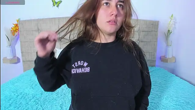 Snapshot of Catherine_summer1 chatting on March 12, 2026, 8:48 pm Catherine summer1 online show from March 12, 2026, 8:48 pm