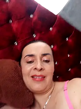 Samantha Sullivan  online show from September 19, 2025, 4:29 pm