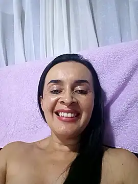 Samantha Sullivan  online show from January 10, 2026, 4:03 am