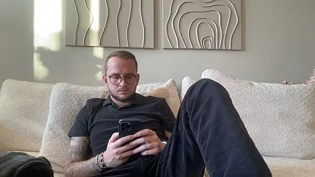 thehornyguy97 online show from December 20, 2025, 11:39 am