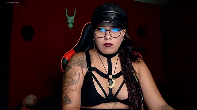 LilithSharon online show from December 5, 2024, 12:08 am