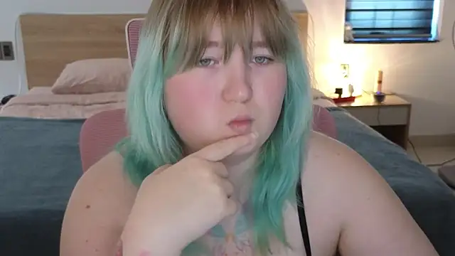 ChimberWol online show from April 2, 2026, 7:06 am