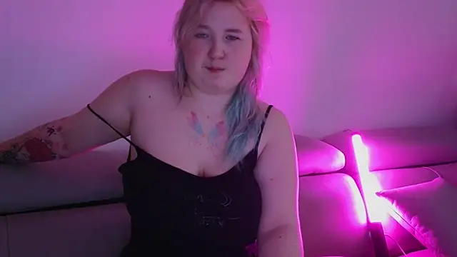 ChimberWol online show from July 26, 2026, 7:37 am