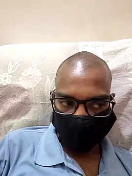 Tomato boy online show from March 10, 2025, 5:29 pm