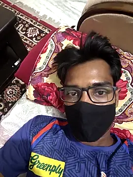 Tomato boy online show from September 21, 2025, 5:47 pm