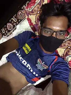 Tomato boy online show from September 22, 2025, 2:52 pm