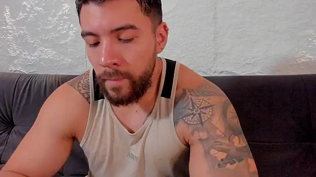  dreammr1  online show from October 18, 2025, 7:47 pm