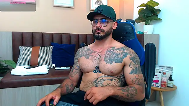 hanz col online show from March 22, 2025, 4:56 am